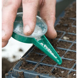 بذرکار دستی